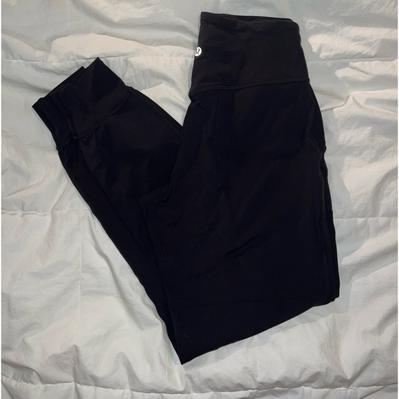 Lululemon High Waisted Align Jogger Size 4 - Picture 3 of 5